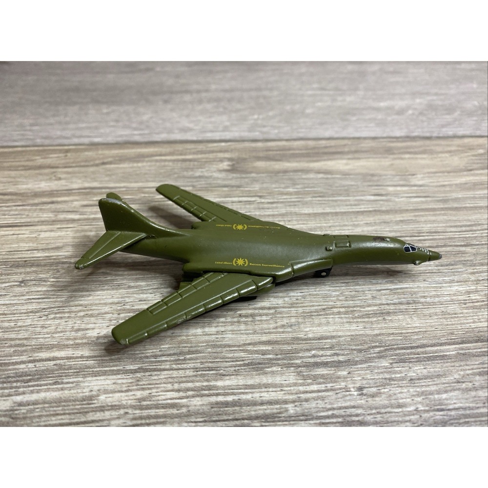 Matchbox Boeing B-1B Lancer Diecast‎ Jet Plane Toy Airplane Green Military